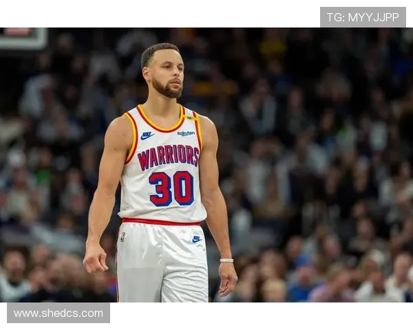 库里38岁再创历史 成就生涯第三座MVP梦想成真